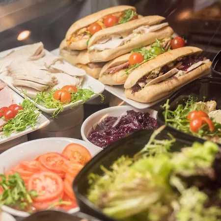 Great National Commons Hotell 3*