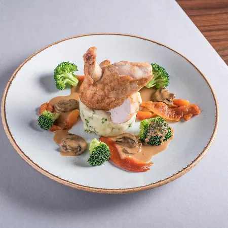 Great National Commons Hotell 3*