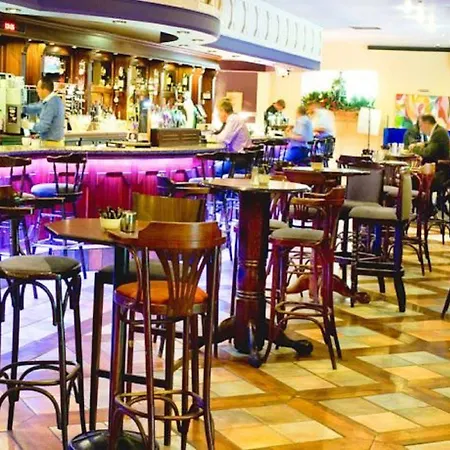 Great National Commons Cork