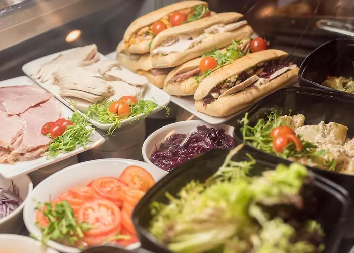 Great National Commons Отель 3*