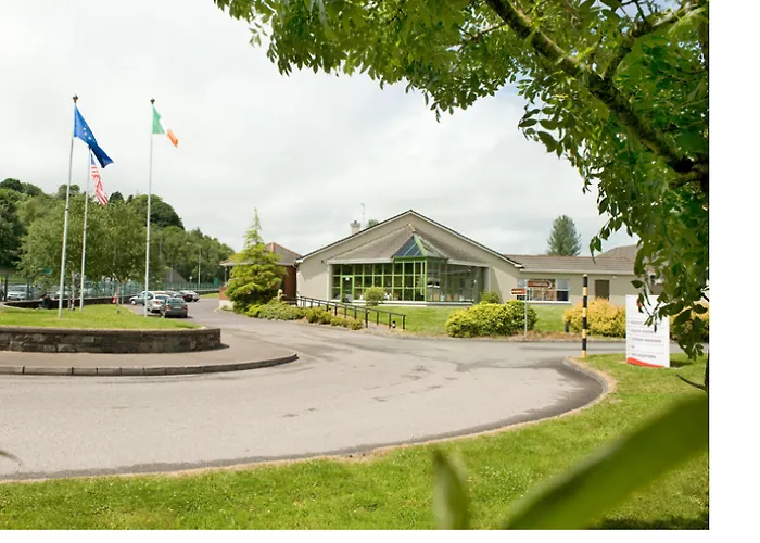 Отель Great National Commons 3*