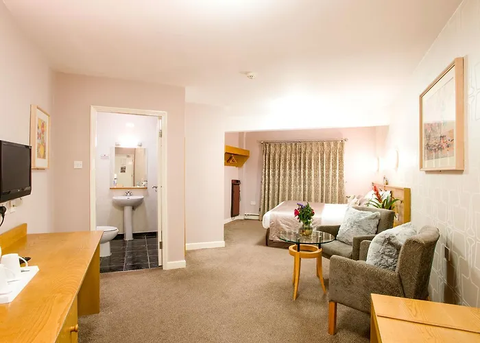 Отель Great National Commons 3*