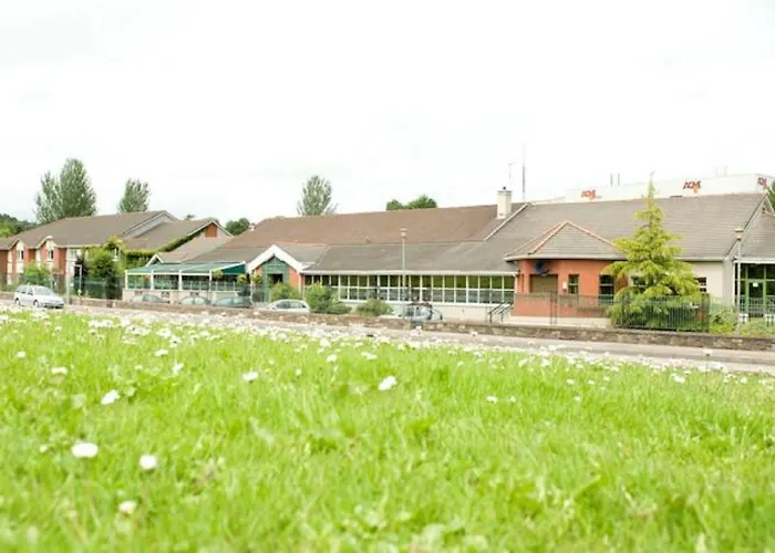 Отель Great National Commons Корк