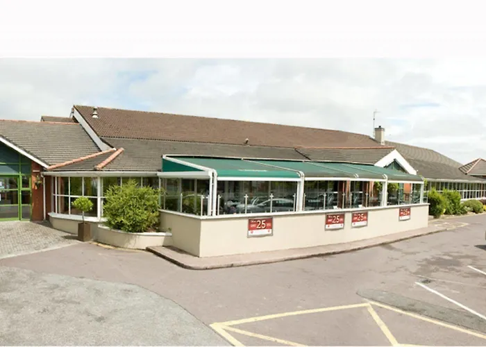 Отель Great National Commons 3*